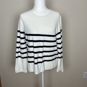 Uniqlo White with Blue Stipes Sweater Women's Size Medium (B15)